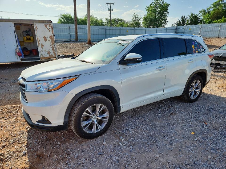 Продаж на аукціоні авто 2015 Toyota Highlander, vin: 5TDKKRFH1FS072917, номер лоту: 53525386