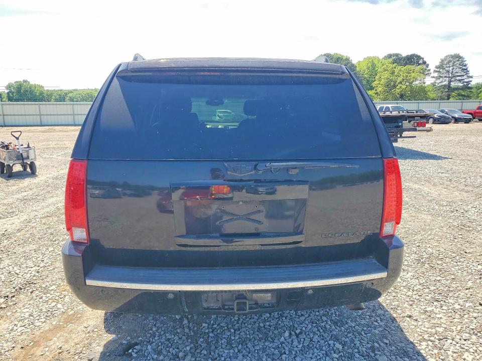 2011 Cadillac Escalade მანქანა იყიდება აუქციონზე, vin: 1GYS4GEF0BR242220, აუქციონის ნომერი: 50656066