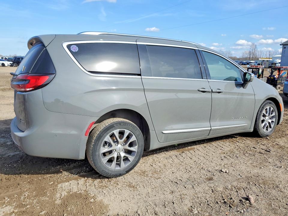 49656546 :رقم المزاد ، 2C4RC1N73MR590510 vin ، 2021 Chrysler Pacifica مزاد بيع