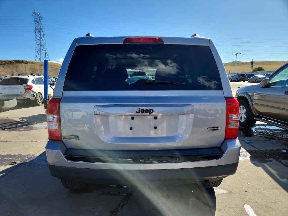 2015 Jeep Patriot მანქანა იყიდება აუქციონზე, vin: 1C4NJPBA8FD296565, აუქციონის ნომერი: 48434936
