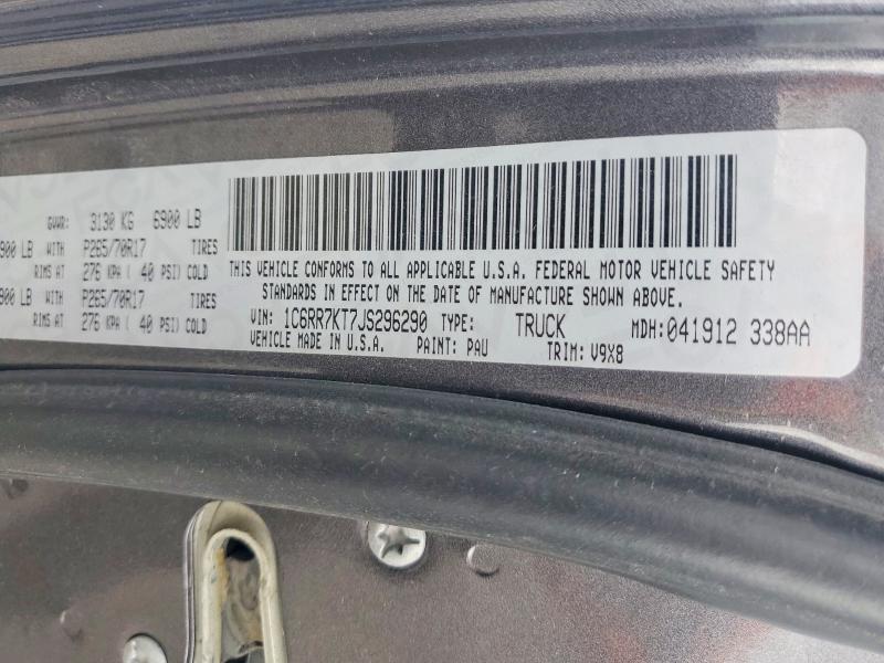 49636406 :رقم المزاد ، 1C6RR7KT7JS296290 vin ، 2018 Ram 1500 مزاد بيع