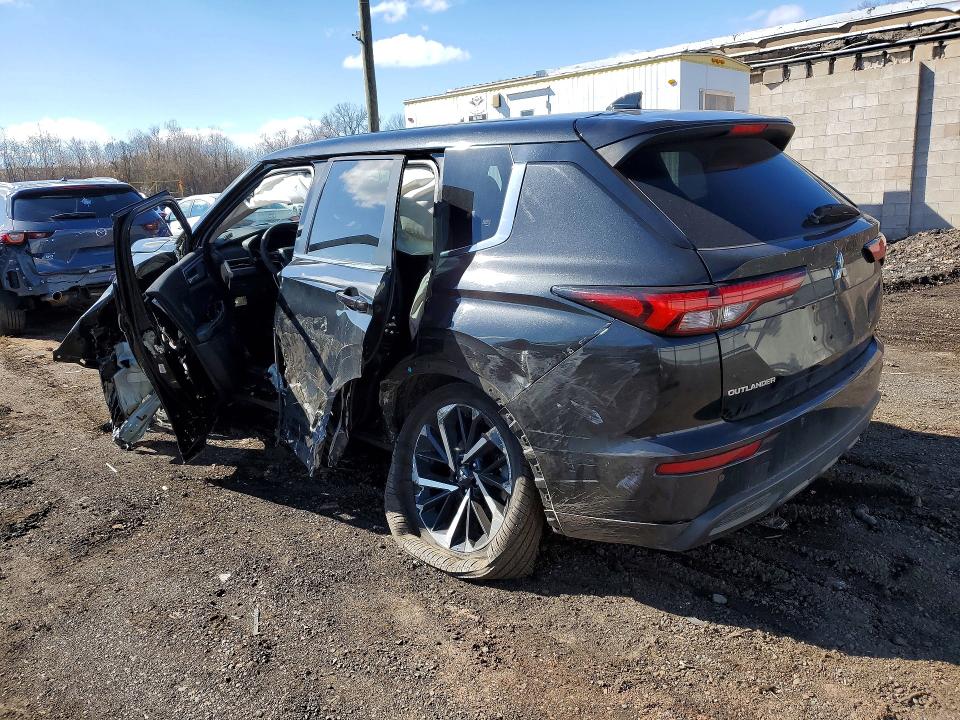 Продаж на аукціоні авто 2022 Mitsubishi Outlander, vin: JA4J4TA81NZ040910, номер лоту: 48942636