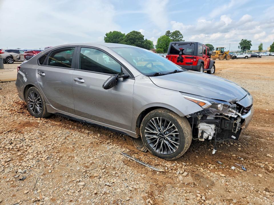 51299766 :رقم المزاد ، 3KPF54AD4PE606939 vin ، 2023 Kia Forte مزاد بيع