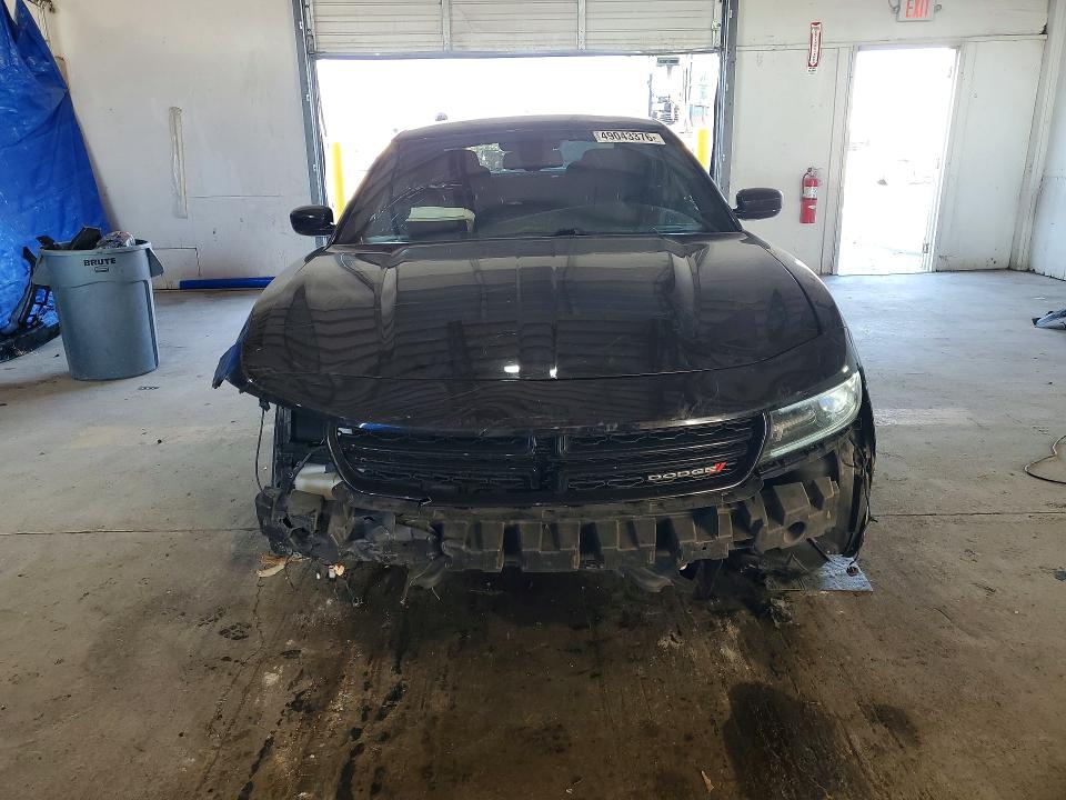 49043376 :رقم المزاد ، 2C3CDXCT0HH524728 vin ، 2017 Dodge Charger مزاد بيع
