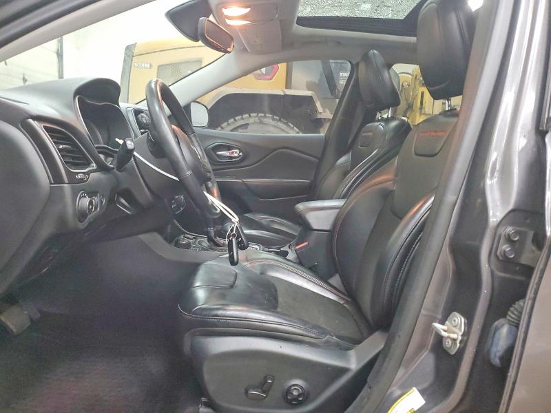 48158206 :رقم المزاد ، 1C4PJMBN3KD178072 vin ، 2019 Jeep Cherokee مزاد بيع