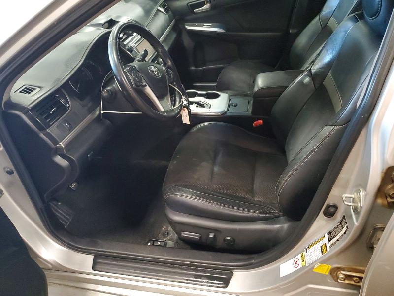 50772536 :رقم المزاد ، 4T1BK1FK2CU004593 vin ، 2012 Toyota Camry مزاد بيع