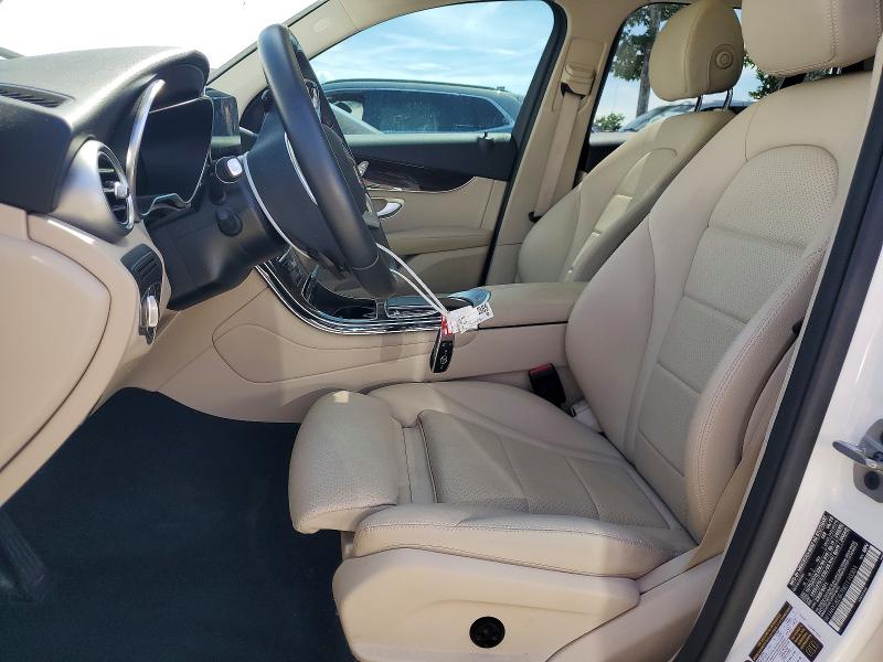 49010836 :رقم المزاد ، W1N0G8DB7NG110301 vin ، 2022 Mercedes-benz Glc مزاد بيع