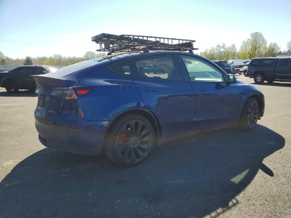 Продаж на аукціоні авто 2023 Tesla Model Y, vin: 7SAYGDEF0PF705639, номер лоту: 48951606