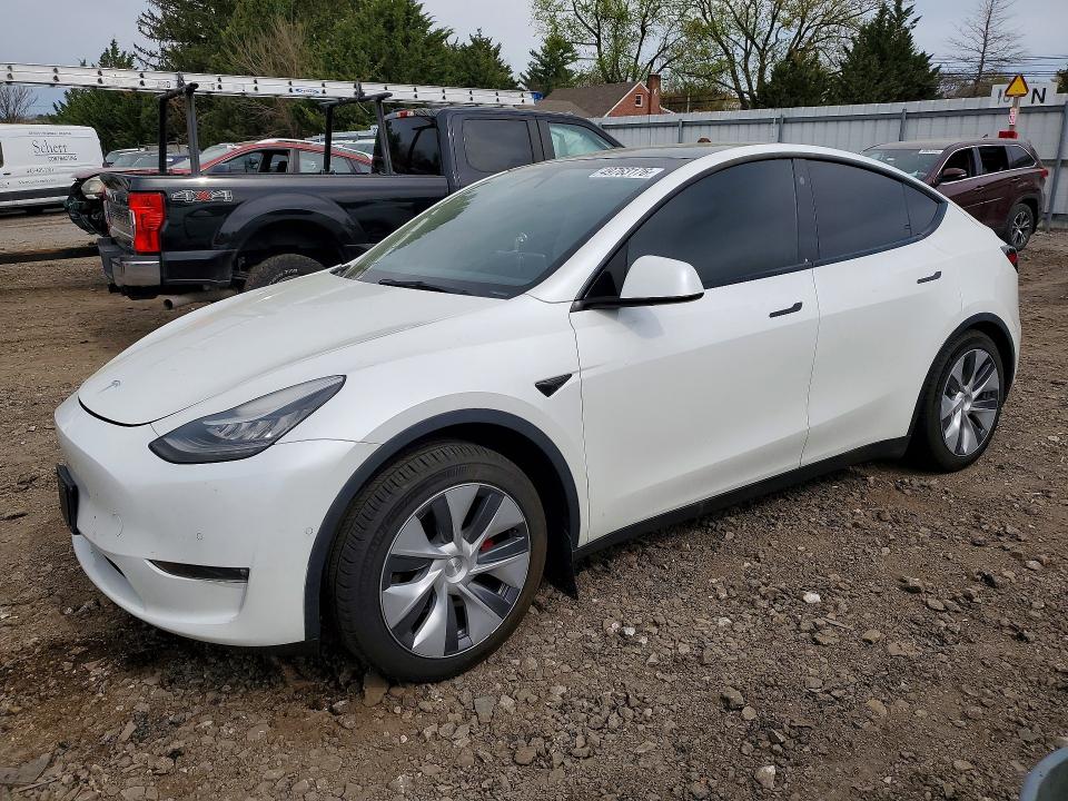 Продажа на аукционе авто 2021 Tesla Model Y, vin: 5YJYGAEE3MF191025, номер лота: 49763176