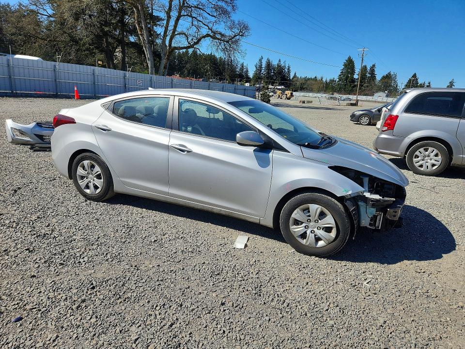 2016 Hyundai Elantra მანქანა იყიდება აუქციონზე, vin: 5NPDH4AE2GH681898, აუქციონის ნომერი: 49079516
