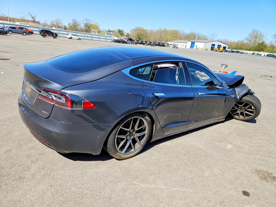 49208696 :رقم المزاد ، 5YJSA1E21GF154122 vin ، 2016 Tesla Model S مزاد بيع