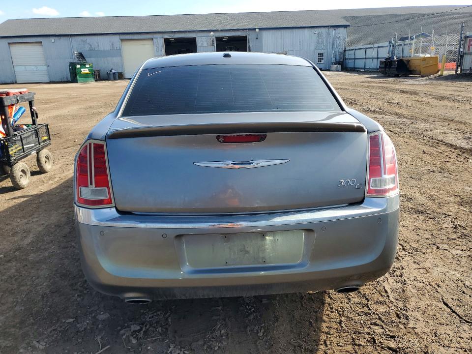 48689736 :رقم المزاد ، 2C3CA6CT1BH612732 vin ، 2011 Chrysler 300c مزاد بيع