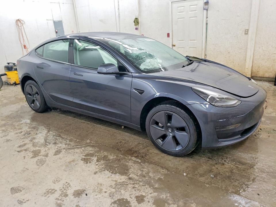 Продажа на аукционе авто 2023 Tesla Model 3, vin: 5YJ3E1EAXPF408376, номер лота: 51121786