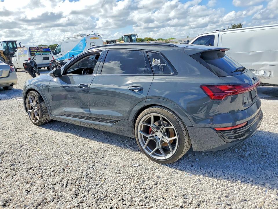 Продаж на аукціоні авто 2024 Audi Q8 E-tron, vin: WA15AAGE0RB061161, номер лоту: 49864566