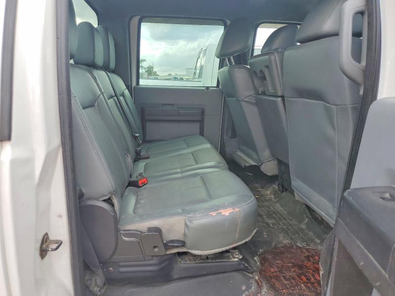 51458876 :رقم المزاد ، 1FT7W3AT8FEB95218 vin ، 2015 Ford F350 مزاد بيع