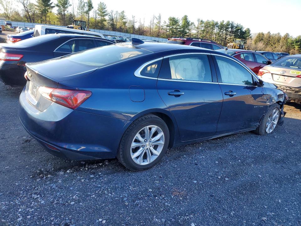 Продажа на аукционе авто 2022 Chevrolet Malibu, vin: 1G1ZD5ST0NF135170, номер лота: 48872036