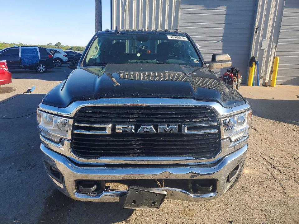 Продажа на аукционе авто 2020 Ram 2500, vin: 3C6UR5DJ4LG157688, номер лота: 48998626