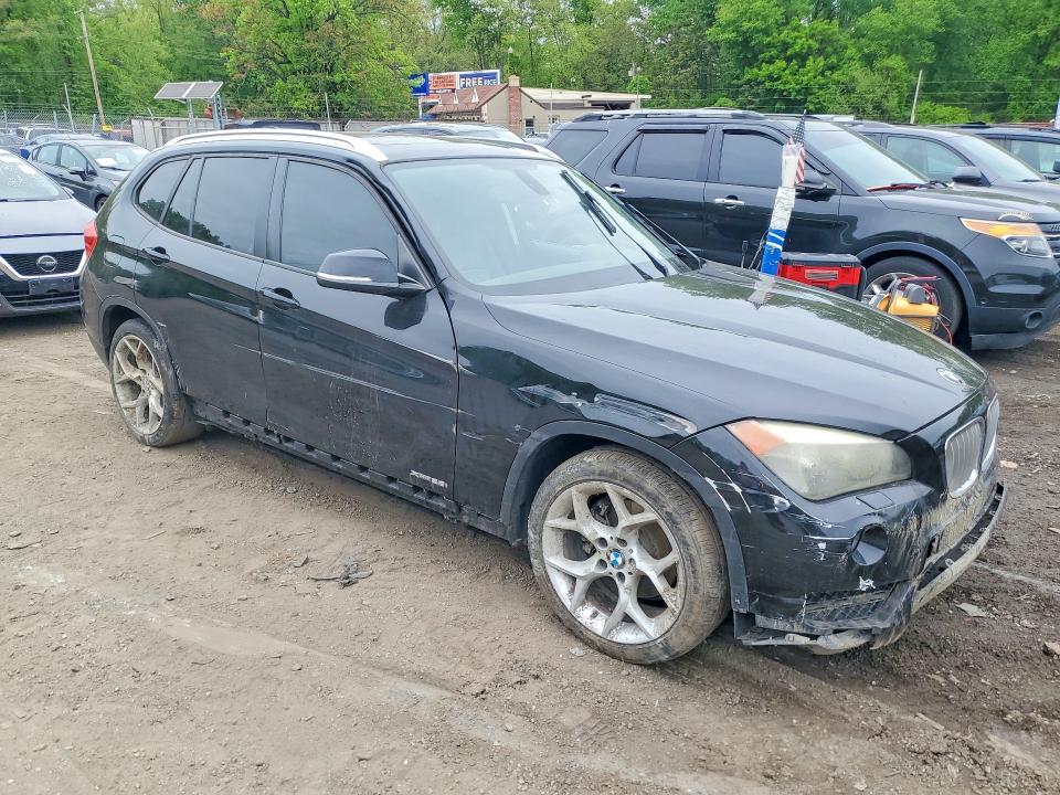 2013 Bmw X1 მანქანა იყიდება აუქციონზე, vin: WBAVL1C57DVR87308, აუქციონის ნომერი: 51853626