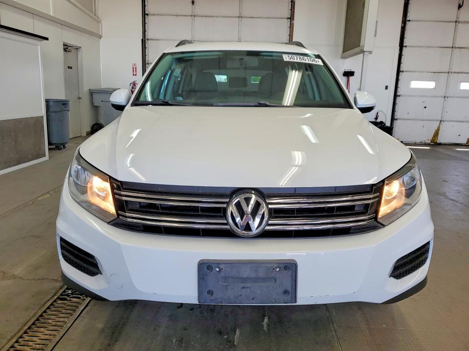 Aukcja sprzedaży 2015 Volkswagen Tiguan, vin: WVGBV7AX5FW566106, numer aukcji: 50786106