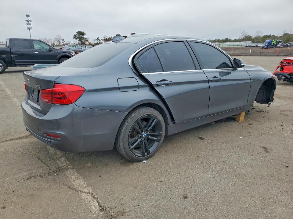 2018 Bmw 330 მანქანა იყიდება აუქციონზე, vin: WBA8D9C58JEB35444, აუქციონის ნომერი: 48406576