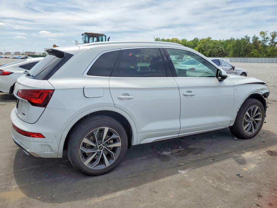 49585356 :رقم المزاد ، WA1EAAFY0P2086599 vin ، 2023 Audi Q5 مزاد بيع
