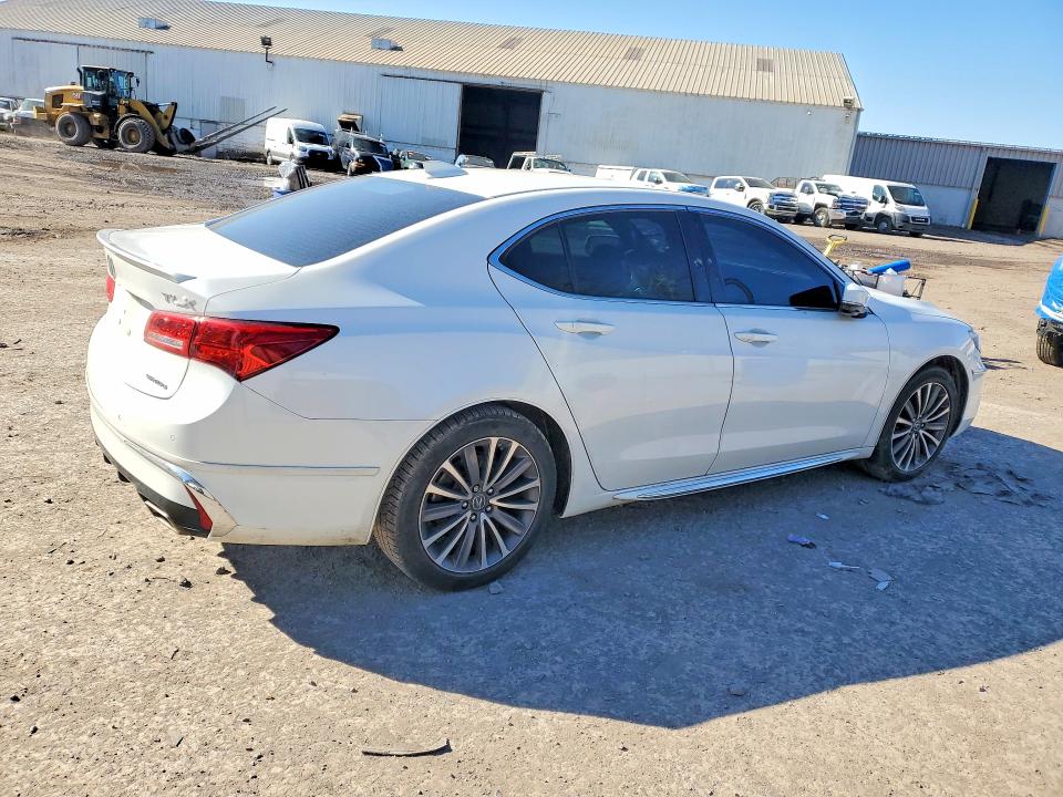 49072316 :رقم المزاد ، 19UUB3F73JA004672 vin ، 2018 Acura Tlx مزاد بيع