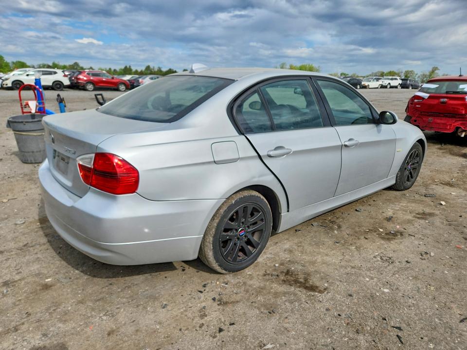 49808556 :رقم المزاد ، WBAVB13556PT24328 vin ، 2006 Bmw 325 مزاد بيع