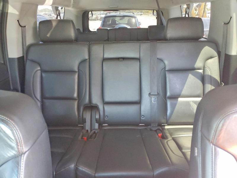 50231696 :رقم المزاد ، 1GNSCHKC0JR205229 vin ، 2018 Chevrolet Suburban مزاد بيع