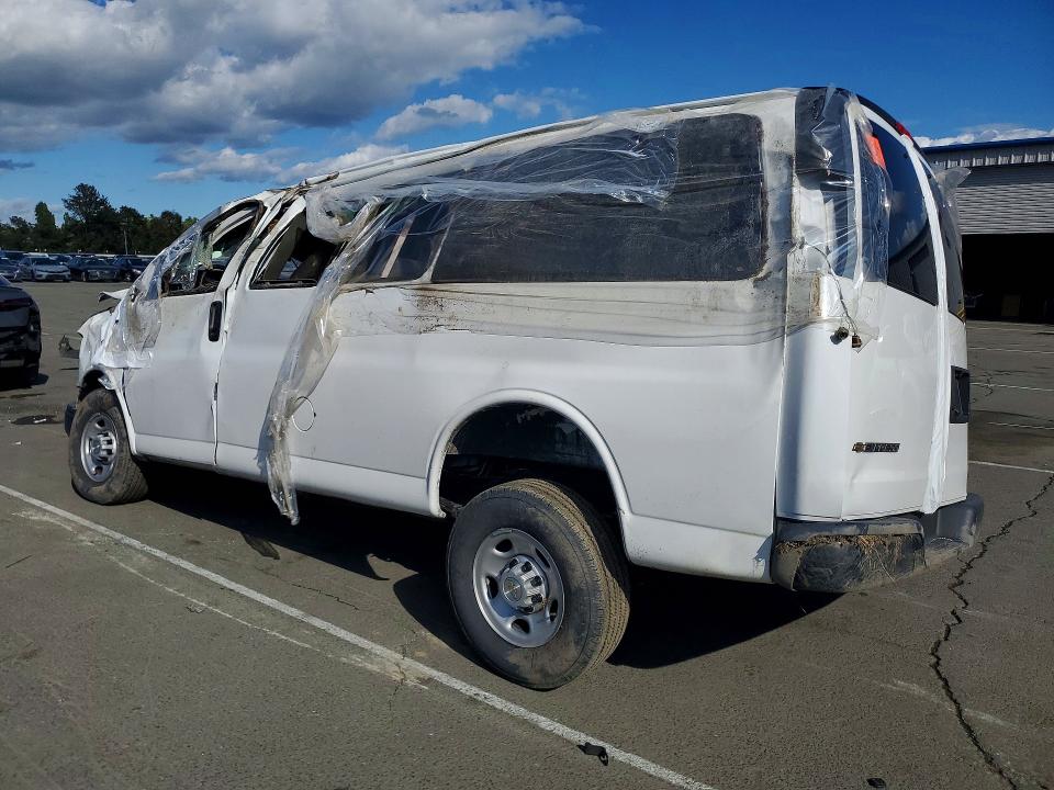 49868896 :رقم المزاد ، 1GAWGEFP9S1263133 vin ، 2025 Chevrolet Express G2500 مزاد بيع