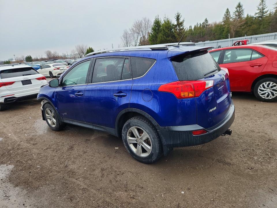 47522096 :رقم المزاد ، 2T3RFREV4FW361492 vin ، 2015 Toyota Rav4 مزاد بيع