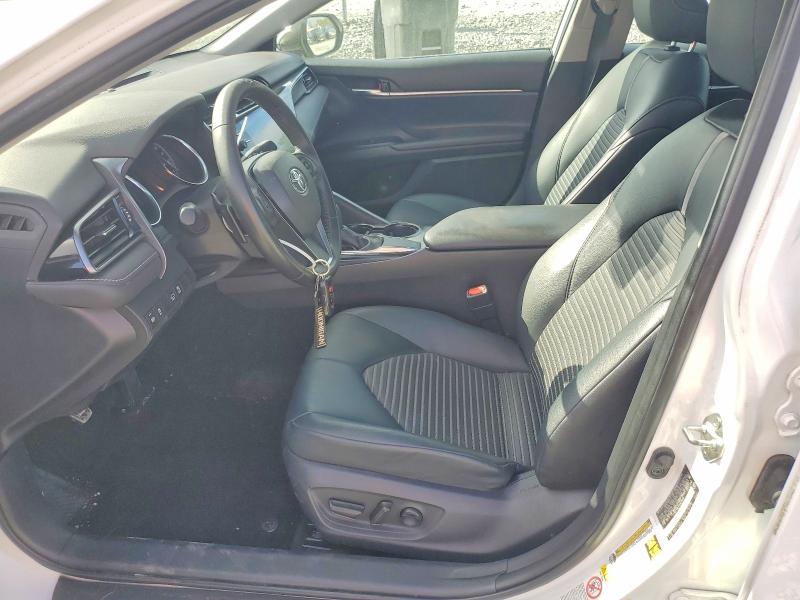 48442146 :رقم المزاد ، 4T1B11HKXKU693636 vin ، 2019 Toyota Camry مزاد بيع