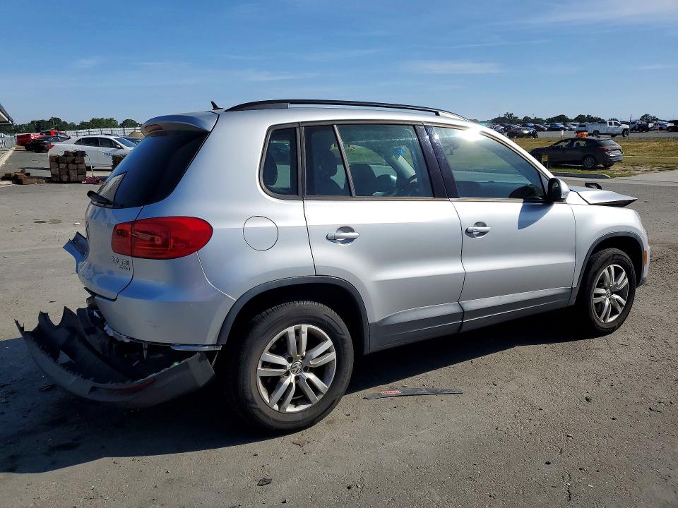 Продажа на аукционе авто 2016 Volkswagen Tiguan, vin: WVGAV7AXXGK000379, номер лота: 49106136