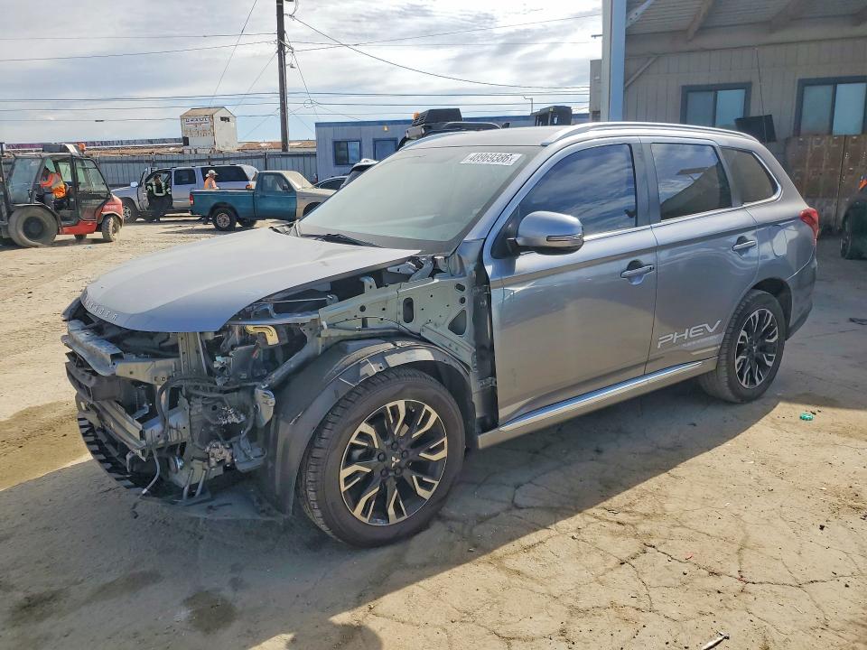 Продаж на аукціоні авто 2018 Mitsubishi Outlander, vin: JA4J24A55JZ054952, номер лоту: 48969386