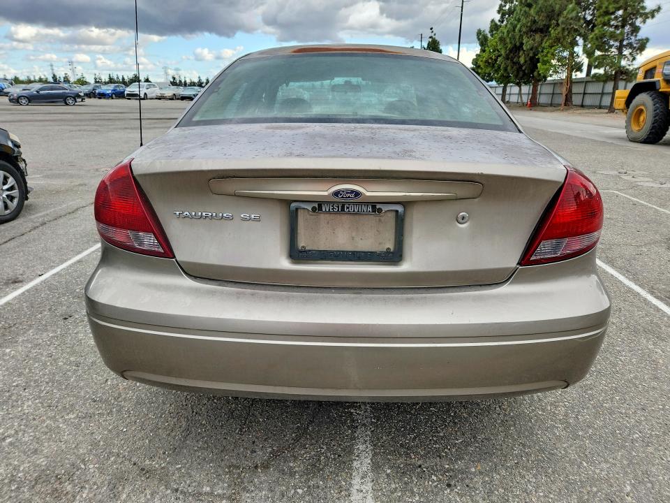 49519486 :رقم المزاد ، 1FAFP53UX5A113365 vin ، 2005 Ford Taurus مزاد بيع