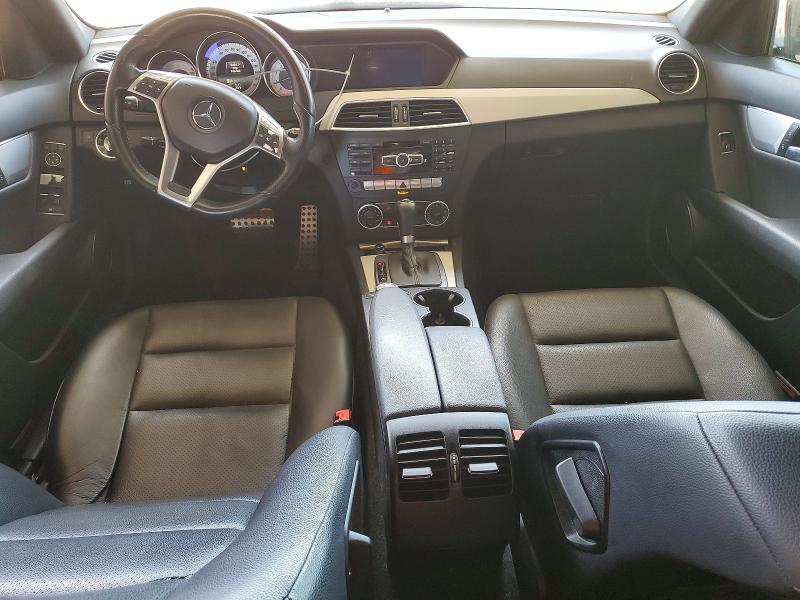 52038326 :رقم المزاد ، WDDGF4HB4EG245060 vin ، 2014 Mercedes-benz C مزاد بيع