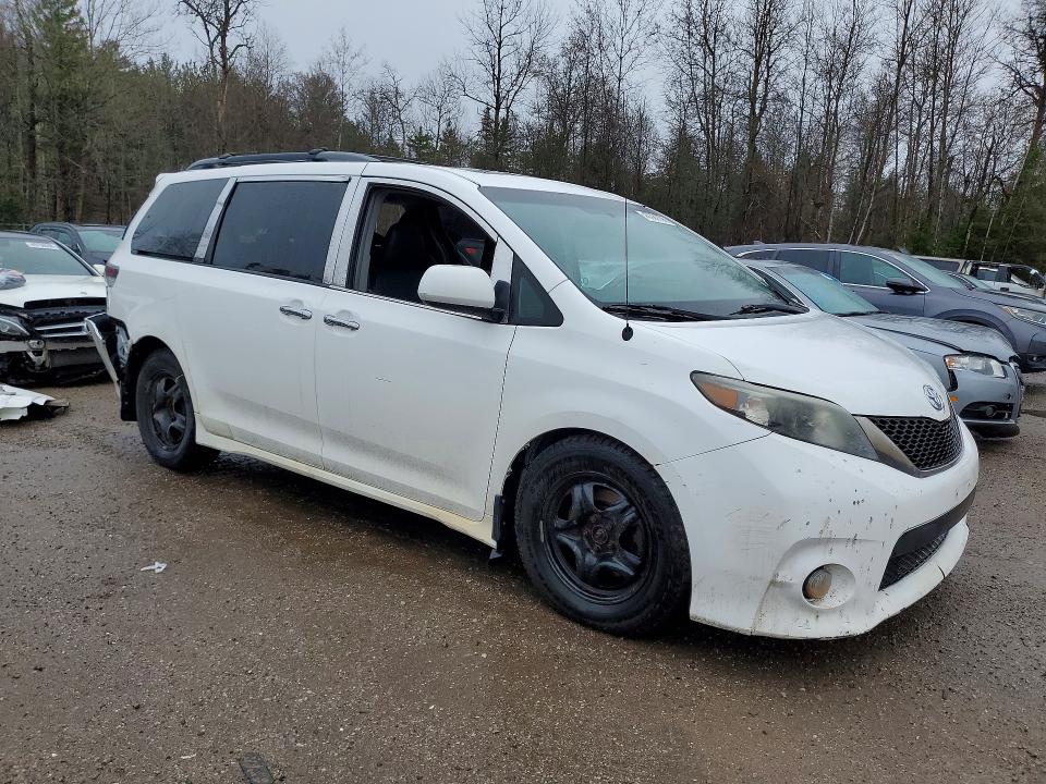 Продажа на аукционе авто 2014 Toyota Sienna, vin: 5TDXK3DC4ES476965, номер лота: 47721706