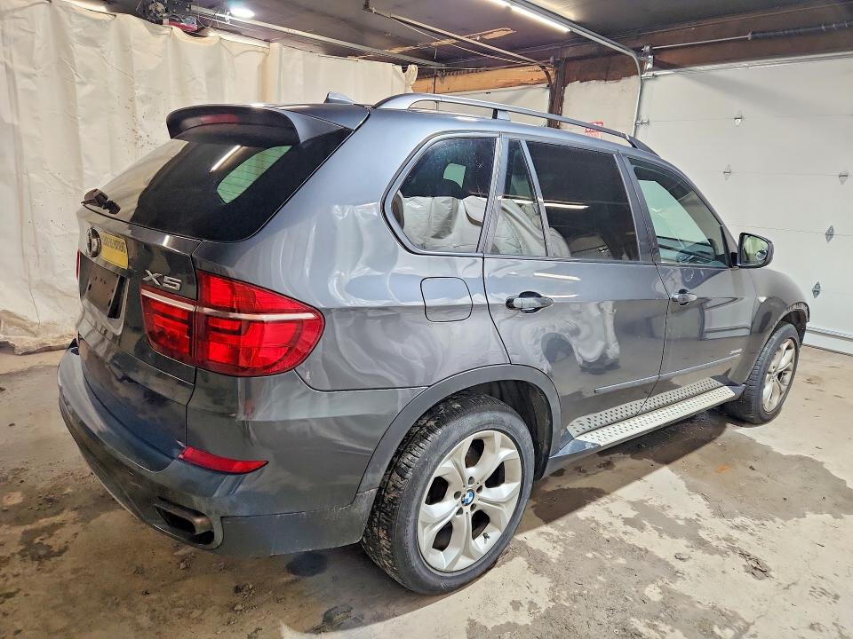 Продаж на аукціоні авто 2013 Bmw X5, vin: 5UXZV8C50DL899475, номер лоту: 48096156