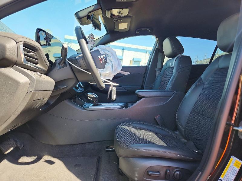 48609236 :رقم المزاد ، KL47LAEP9SB048695 vin ، 2025 Buick Envista مزاد بيع