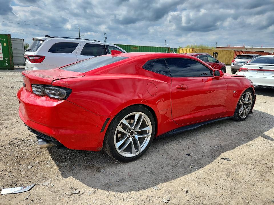 49262086 :رقم المزاد ، 1G1FB1RS7M0140933 vin ، 2021 Chevrolet Camaro مزاد بيع