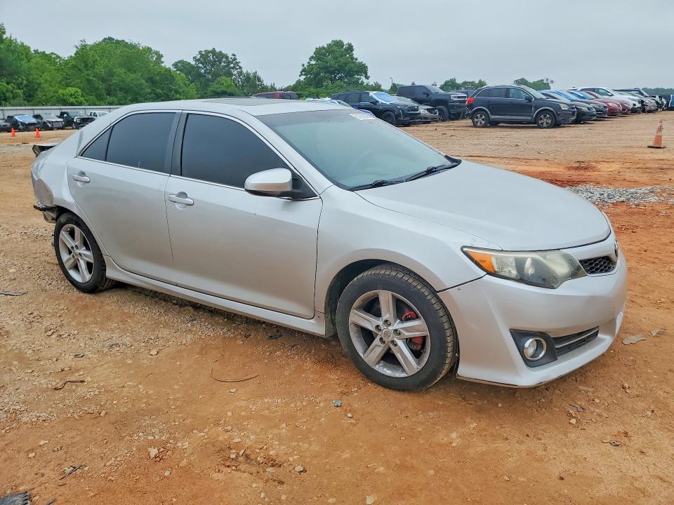 2014 Toyota Camry მანქანა იყიდება აუქციონზე, vin: 4T1BF1FK5EU322506, აუქციონის ნომერი: 51298396