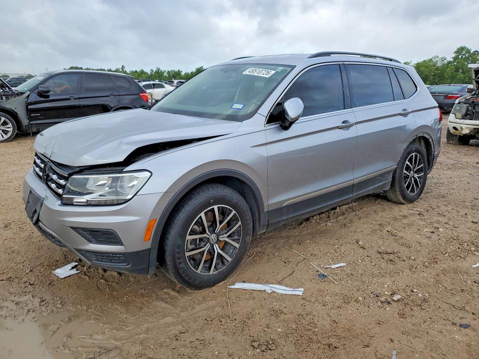 49510726 :رقم المزاد ، 3VV3B7AX8MM065890 vin ، 2021 Volkswagen Tiguan مزاد بيع