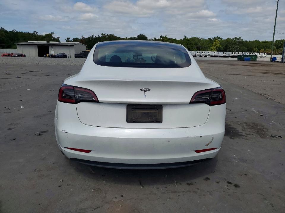 48936956 :رقم المزاد ، 5YJ3E1EA5PF558721 vin ، 2023 Tesla Model 3 مزاد بيع