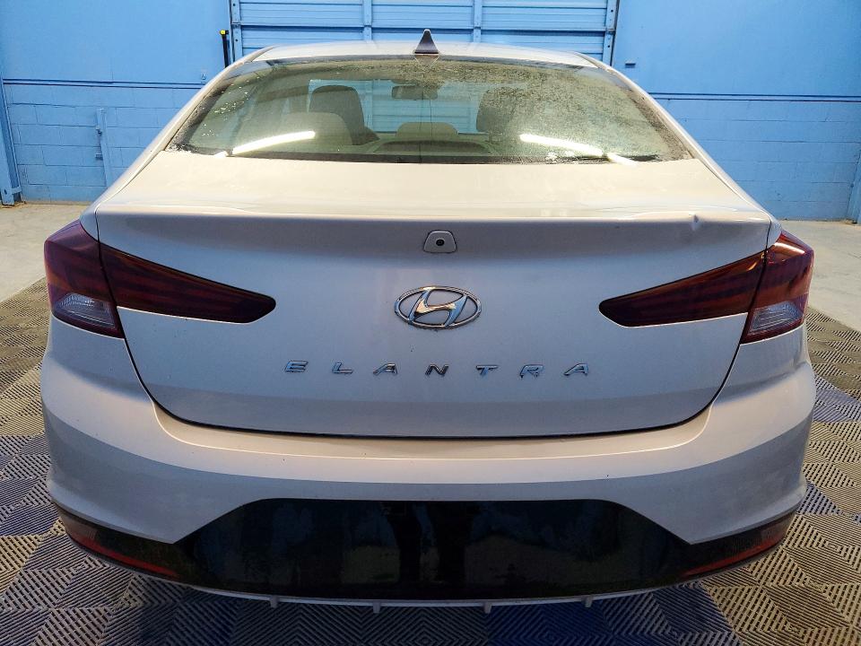 2019 Hyundai Elantra მანქანა იყიდება აუქციონზე, vin: KMHD84LFXKU878978, აუქციონის ნომერი: 50799336