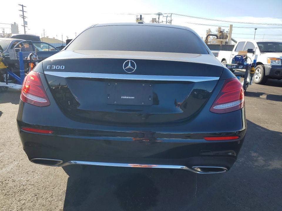 Aukcja sprzedaży 2017 Mercedes-benz E, vin: WDDZF4JB4HA074241, numer aukcji: 51458456