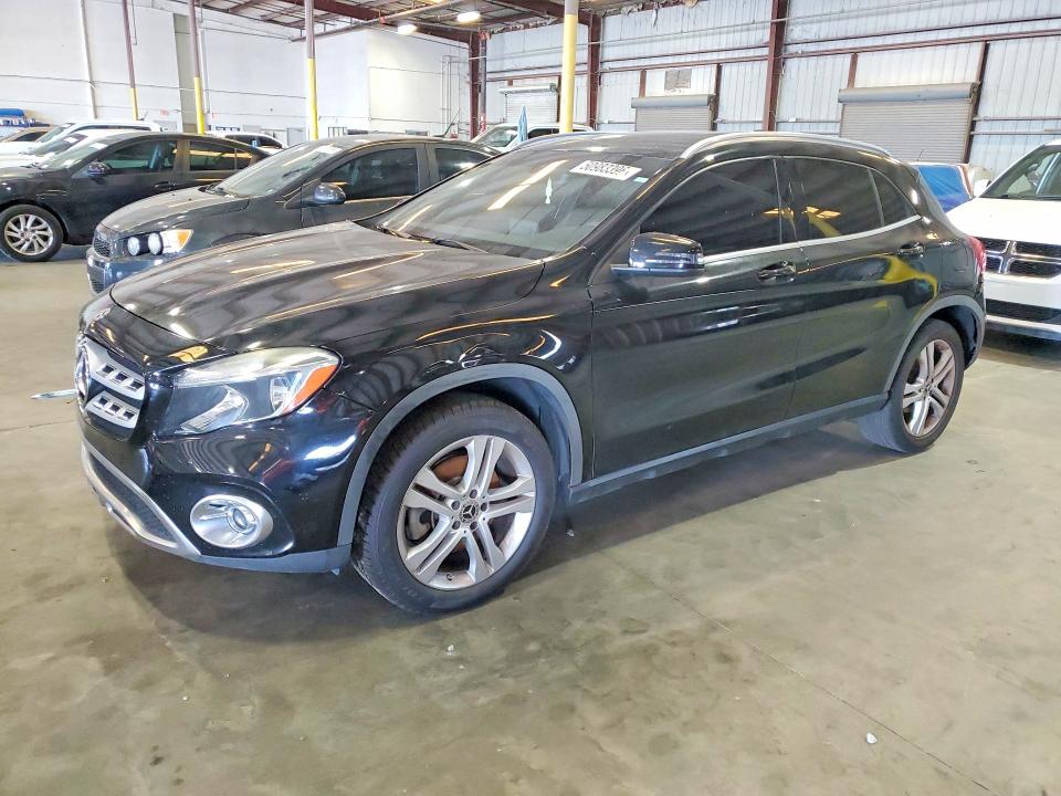 50983396 :رقم المزاد ، WDCTG4EB7JJ404221 vin ، 2018 Mercedes-benz Gla مزاد بيع