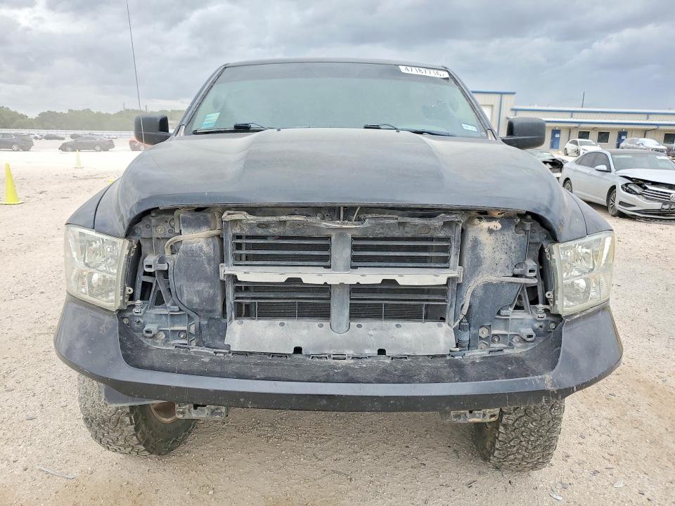 47187716 :رقم المزاد ، 1C6RR7GT8GS396982 vin ، 2016 Ram 1500 مزاد بيع