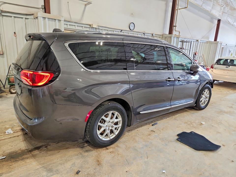 2020 Chrysler Pacifica მანქანა იყიდება აუქციონზე, vin: 2C4RC1BG1LR158534, აუქციონის ნომერი: 51163206