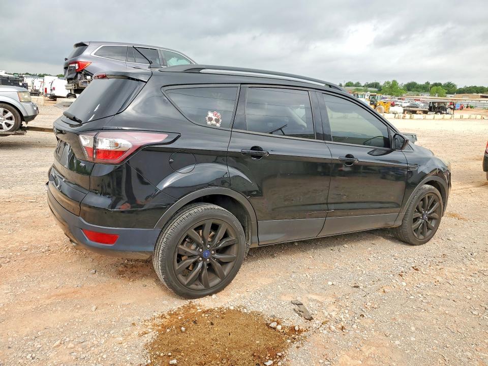 Aukcja sprzedaży 2018 Ford Escape, vin: 1FMCU0GD0JUA22662, numer aukcji: 50091356