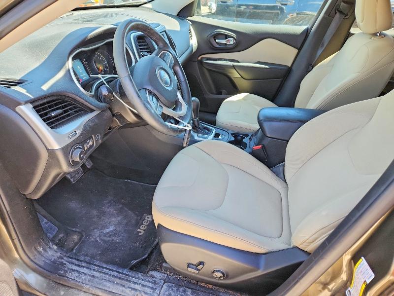 51486656 :رقم المزاد ، 1C4PJMCS7FW538605 vin ، 2015 Jeep Cherokee مزاد بيع