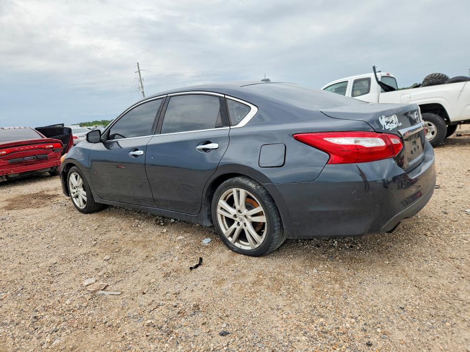50298946 :رقم المزاد ، 1N4BL3AP5HC156032 vin ، 2017 Nissan Altima مزاد بيع